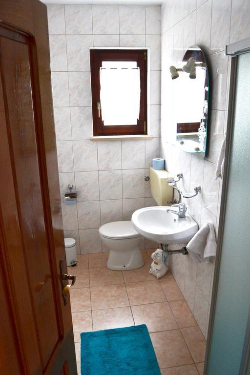 Apartments Mikulic Biograd Na Moru Dış mekan fotoğraf