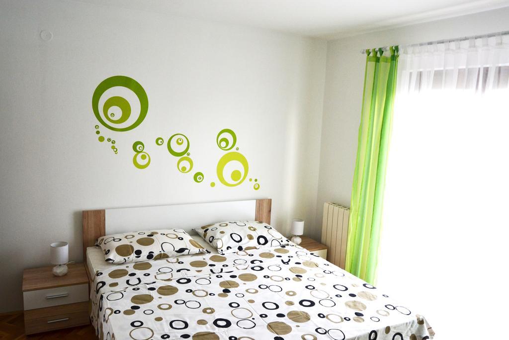 Apartments Mikulic Biograd Na Moru Dış mekan fotoğraf